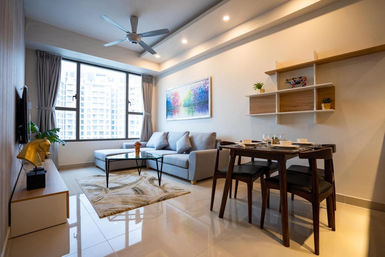 Garden & Pool Signature Rivergate Căn hộ