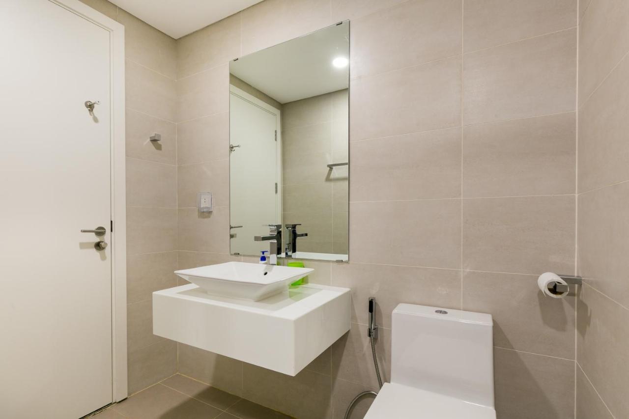 Garden & Pool Signature Rivergate Căn hộ